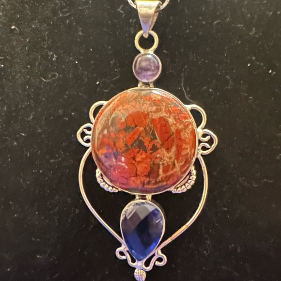 Red Jasper & Amethyst Pendant Necklace on Sterling Silver Chain - Picture 2 of 7